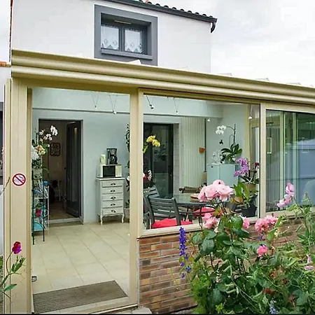 D'hotes Aux Sables D'olonne Bed and breakfast